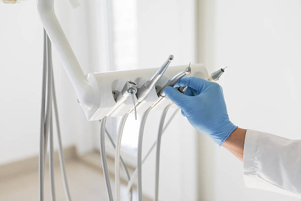24/7 Emergency Teeth Whitening experts in Bloomington, IL